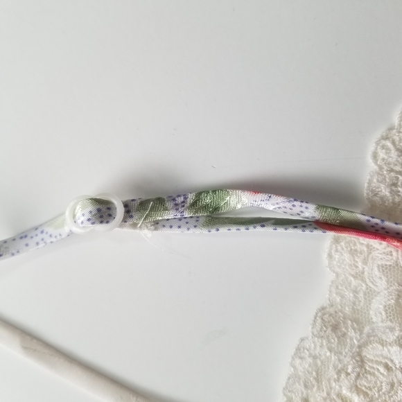 Silk and Satin Vintage cami - Picture 8 of 15